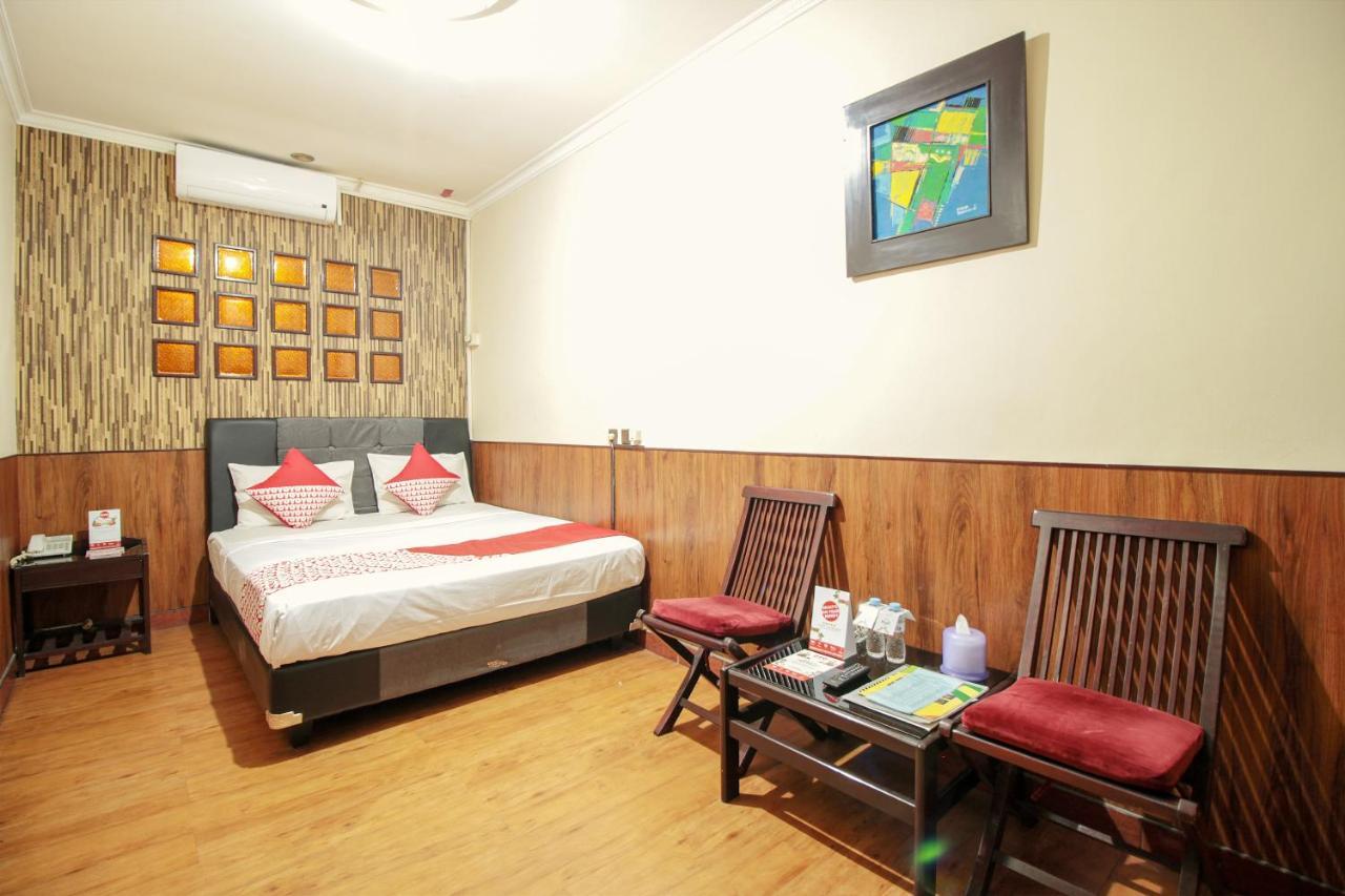 Vaccinated Staff - Oyo 352 Homestay Sabang 반둥 외부 사진
