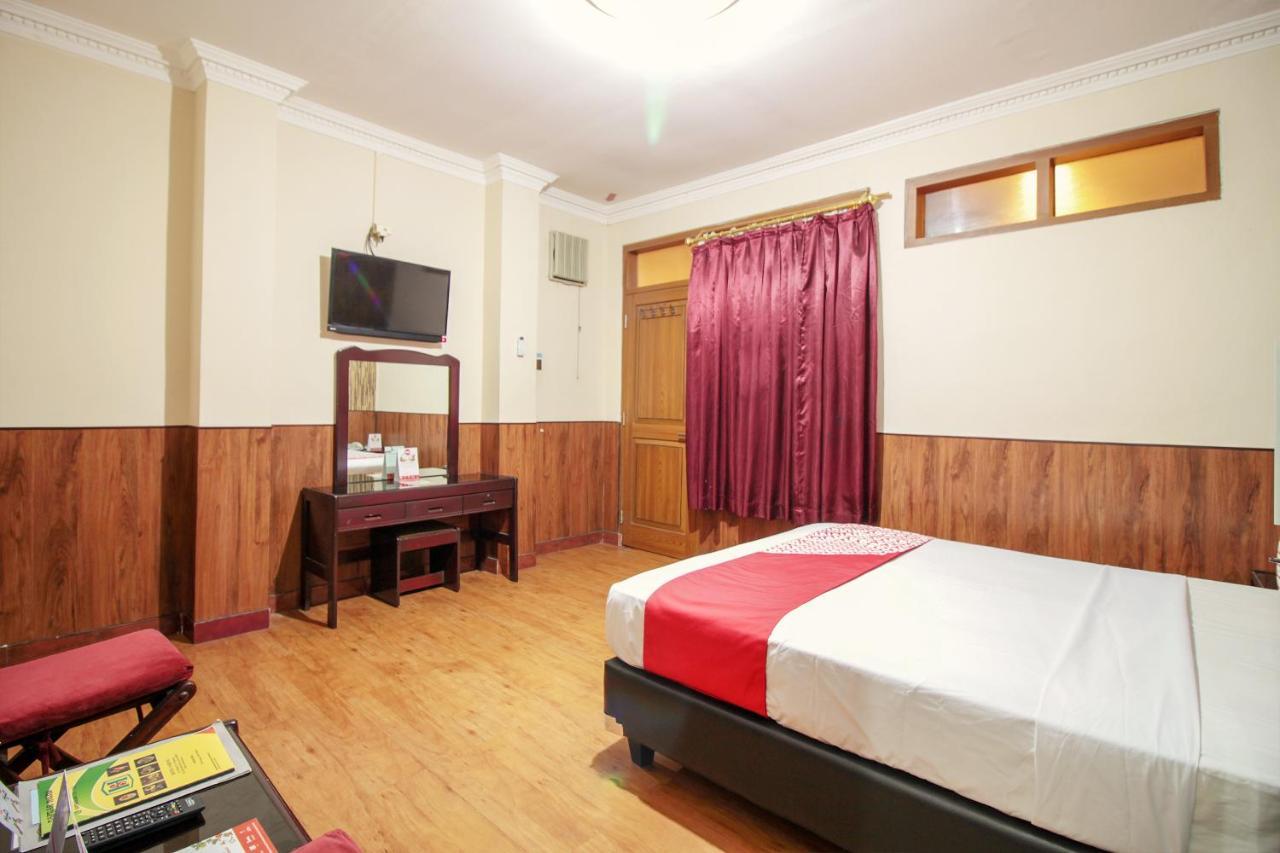 Vaccinated Staff - Oyo 352 Homestay Sabang 반둥 외부 사진