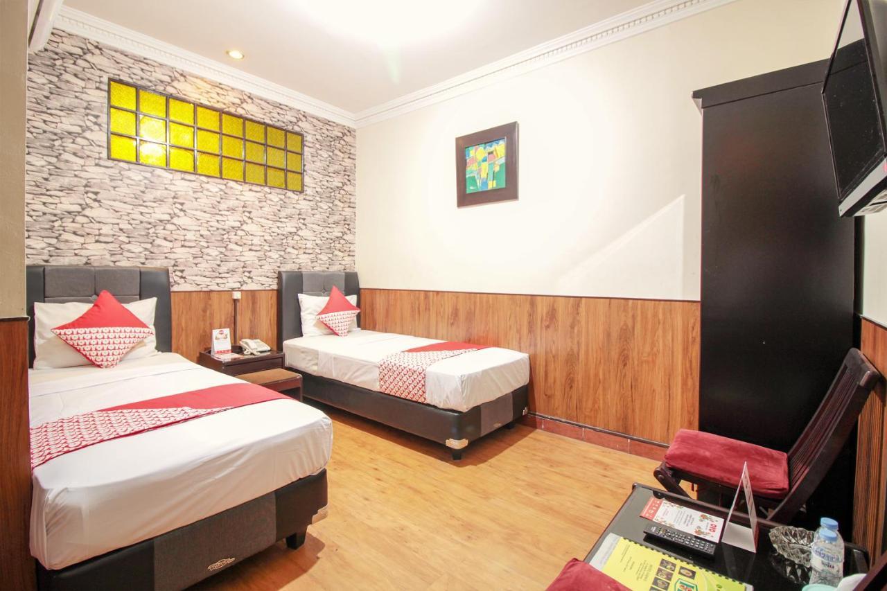 Vaccinated Staff - Oyo 352 Homestay Sabang 반둥 외부 사진