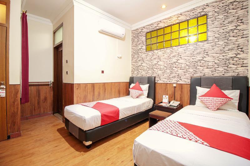 Vaccinated Staff - Oyo 352 Homestay Sabang 반둥 외부 사진